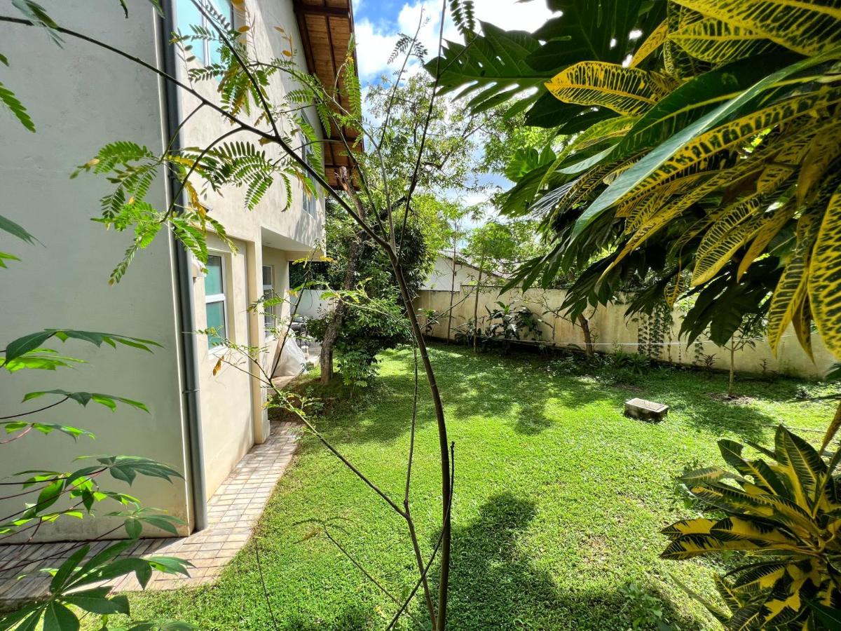 فيلا Siri Tropical Retreat هيكادوفا المظهر الخارجي الصورة